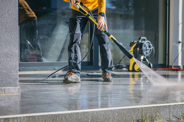 Best Graffiti Removal  in Johnstown, NY